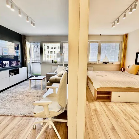 Apartament Gold 5 Fast Wifi 1 Gbs Big 85'tv Netflix Hbo Disney+