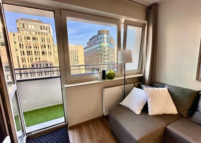 Gold 5 Fast Wifi 1 Gbs Big 85'tv Netflix Hbo Disney+ *