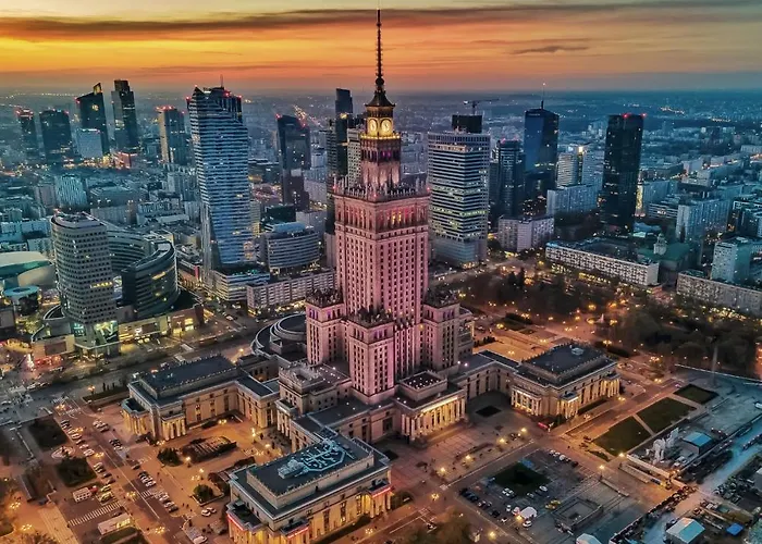 Gold 5 Fast Wifi 1 Gbs Big 85'tv Netflix Hbo Disney+ Apartment Warsaw