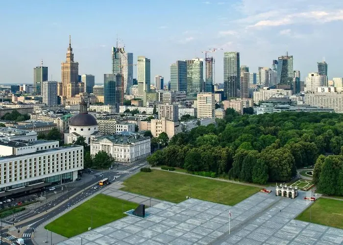 Apartment Gold 5 Fast Wifi 1 Gbs Big 85'tv Netflix Hbo Disney+