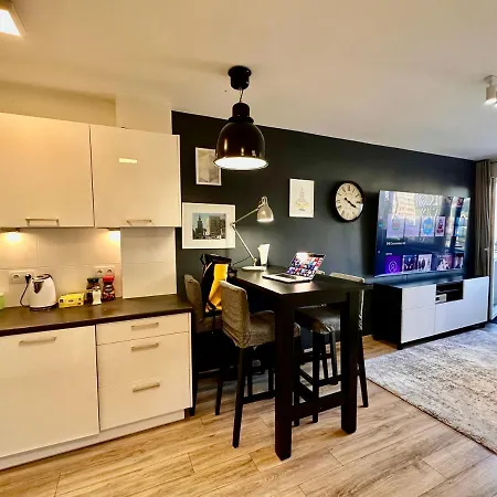 Appartement Gold 5 Fast Wifi 1 Gbs Big 85'tv Netflix Hbo Disney+